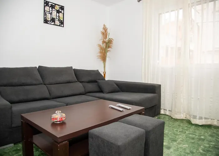 Reihenhaus In Alcanar Mit Garage