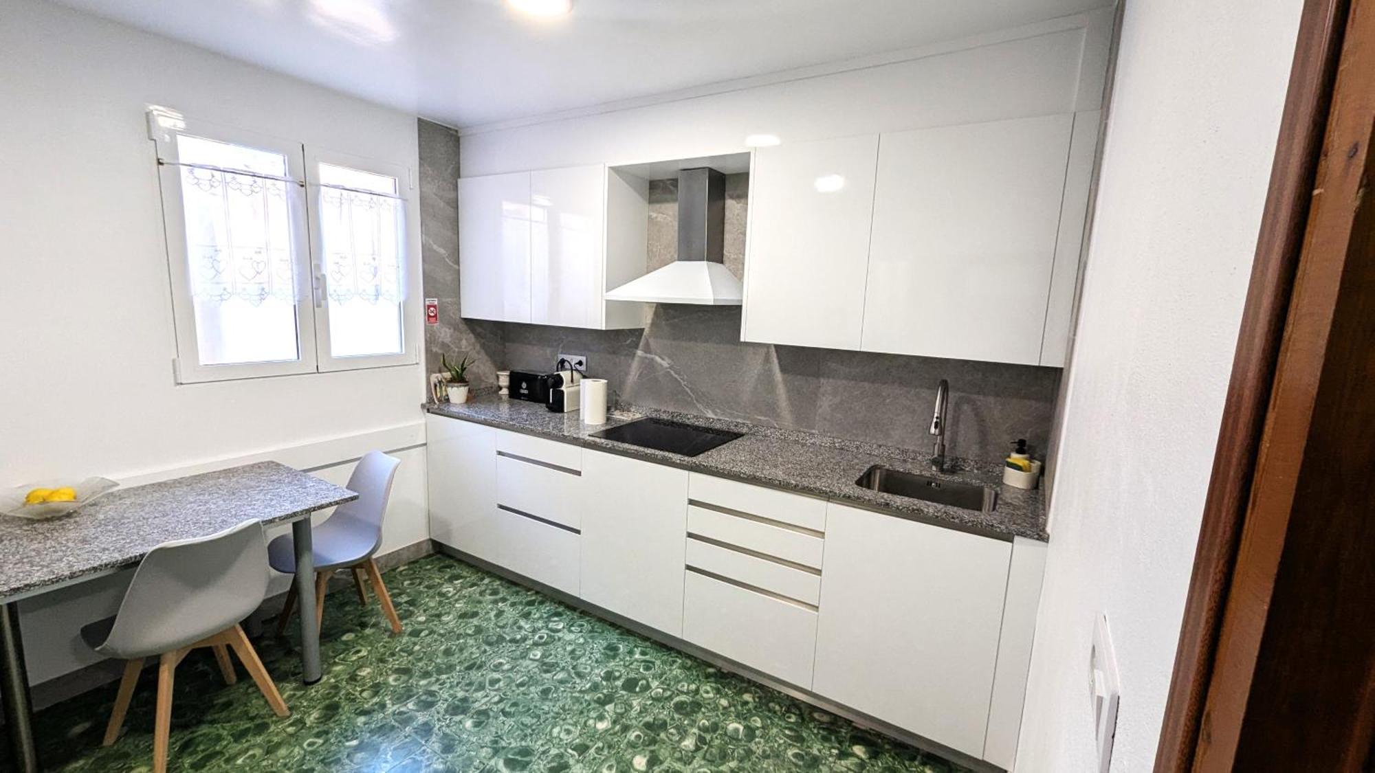 Reihenhaus In Mit Garage Holiday home
